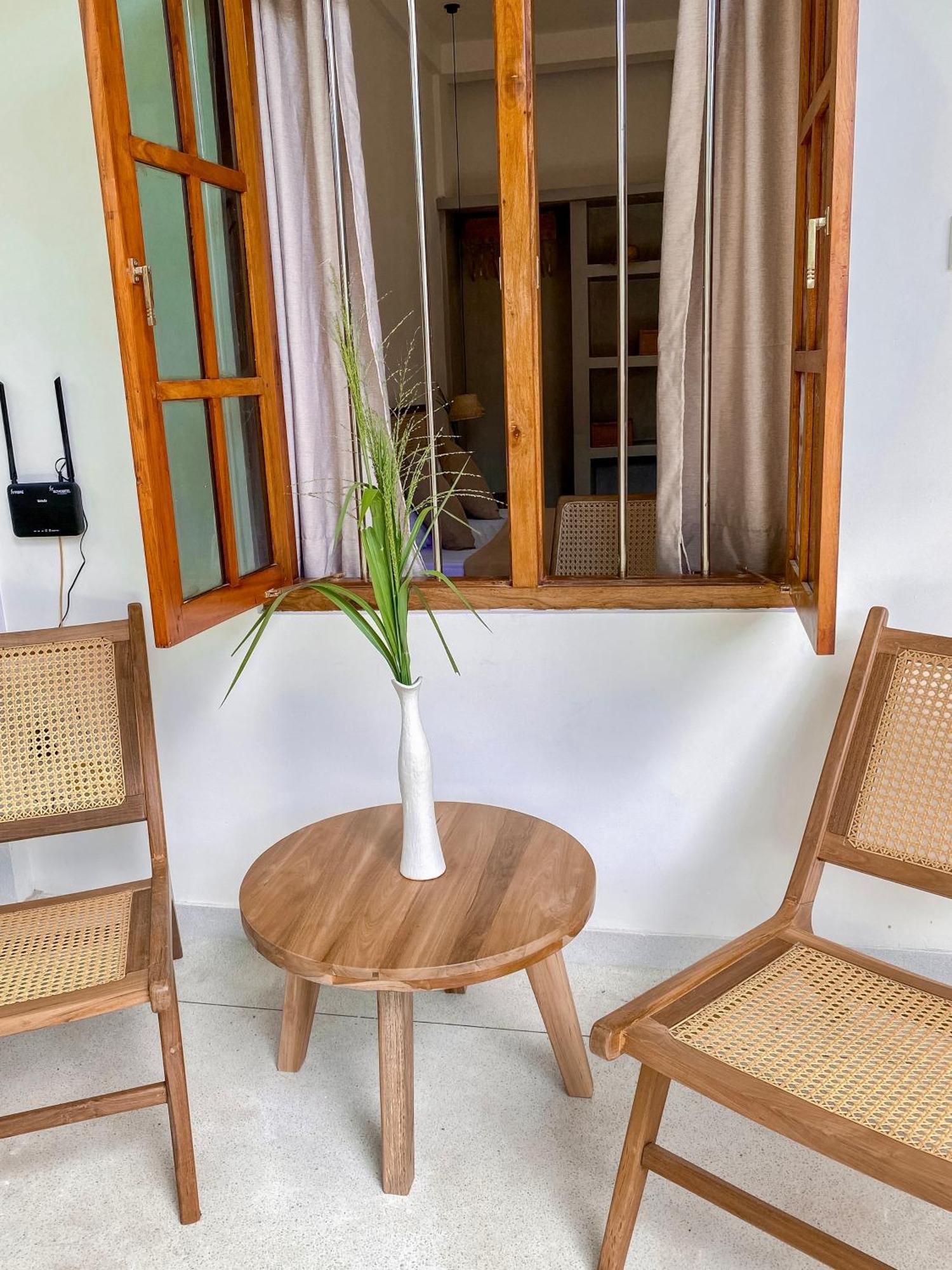The Palm Private Cottages Midigama Exterior photo